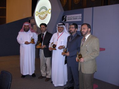 Recognition for the panel discussion:<BR>
Chairman Dr. Ibrahim Al Nasser, Saudi Arabia (left)