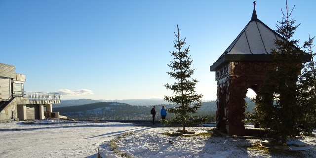 In front of the Storefjell Hotel,<BR>
Merry Christmas.