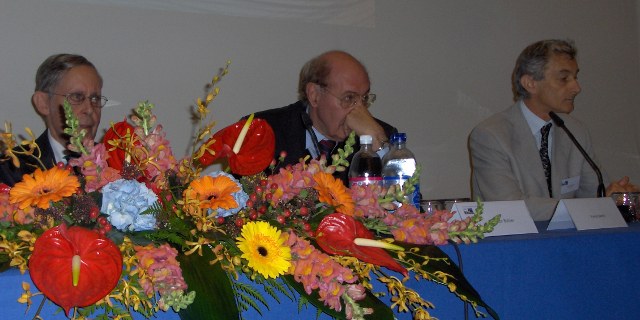 Theodor Bhler, lawyer (CH), Franco Santini, Chairman CEN/TC 319 (IT) and Graziano Perotti, Festo CTE (IT).
