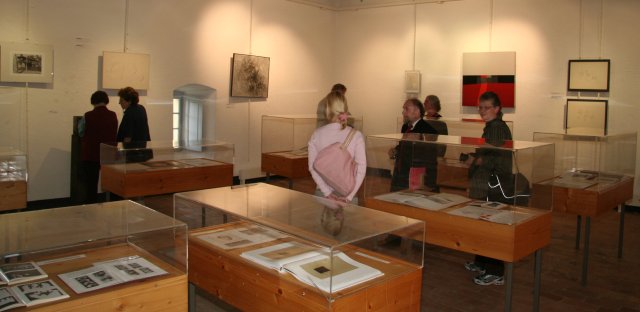 Ausstellung (salle de Mandrot au Chteau de la Sarraz).