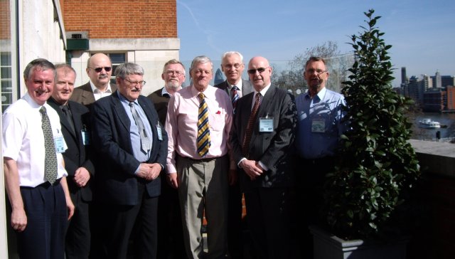 European Training Committee EFNMS, London, mars 2007<BR>
 Experts de l'Angleterre, de la Norvge, de la Croatie, de la Sude, du Danemark,
 de la Suisse, de la Czech Republic, de la Norvge, du Danemark (de gauche  droite).