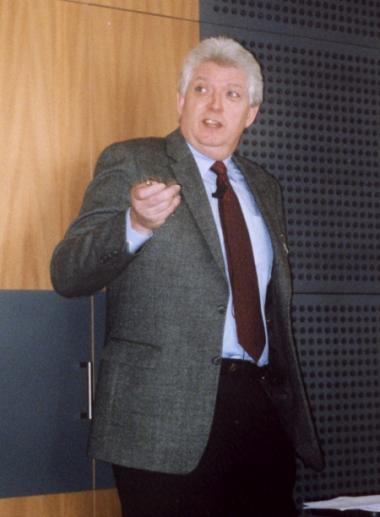 Herr Wilhelm Thygs von Sachtleben Chemie GmbH, Duisburg<BR>
Ersatzteil- und Lagermanagement einmal anders:<BR>
Im Chemiepark erprobt !